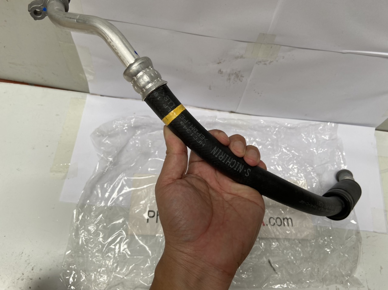 Ống tuy ô điều hoà xe Honda City